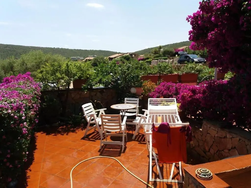 Residenze Golfo Di Marinella Apartman