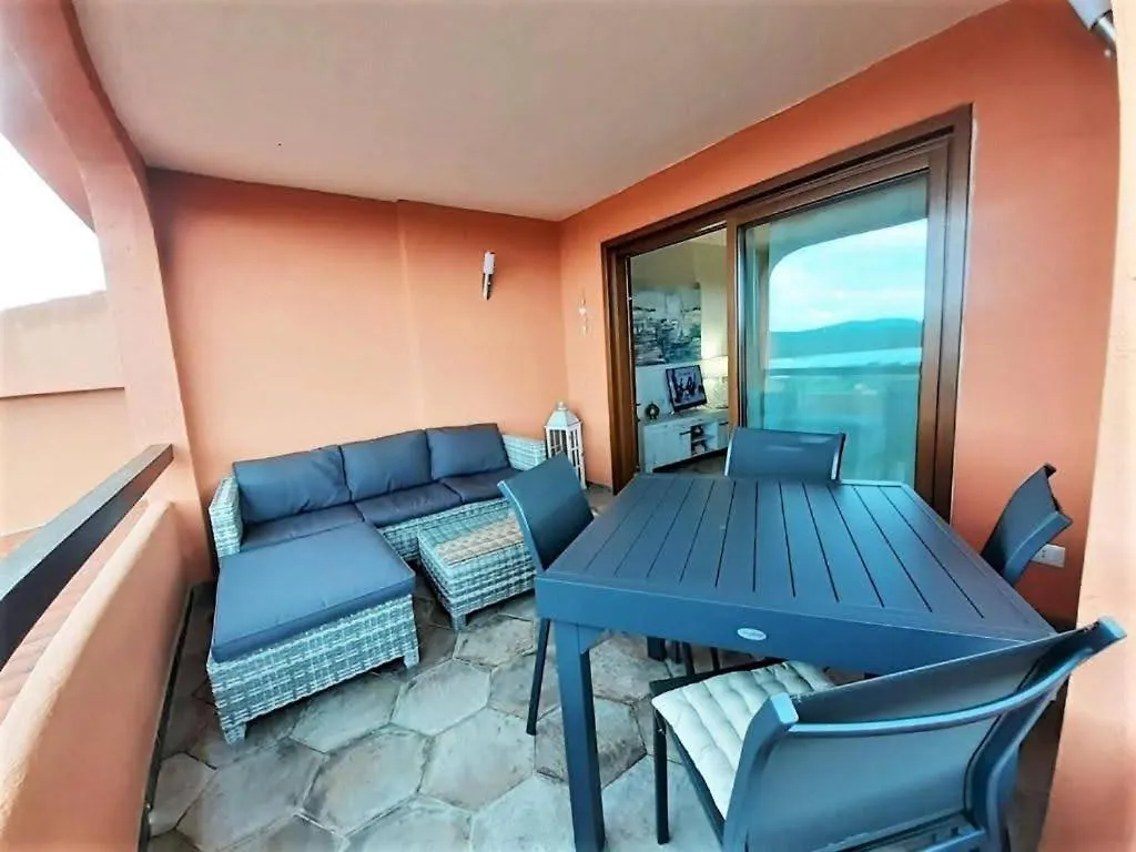 Residenze Golfo Di Marinella Apartman